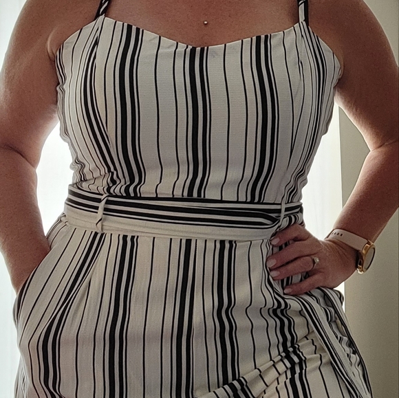 Jumpsuit - Picture 2 of 3